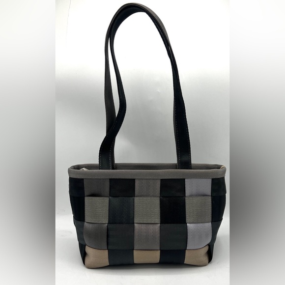 Harvey’s Treecycle Satchel - Picture 2 of 11